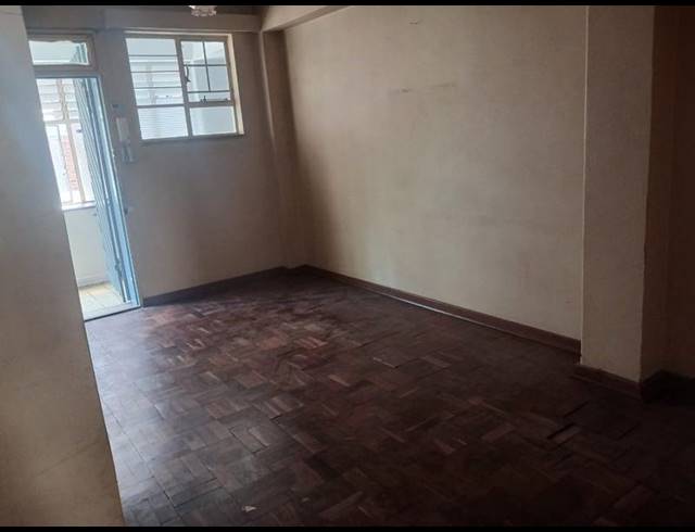 2 BEDROOM APARTMENT FOR SALE IN HILLBROW